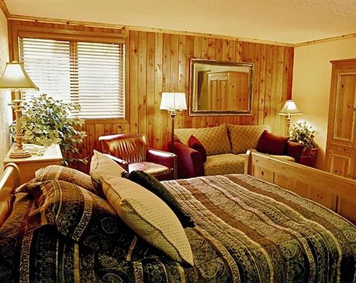 room at Kandahar Lodge